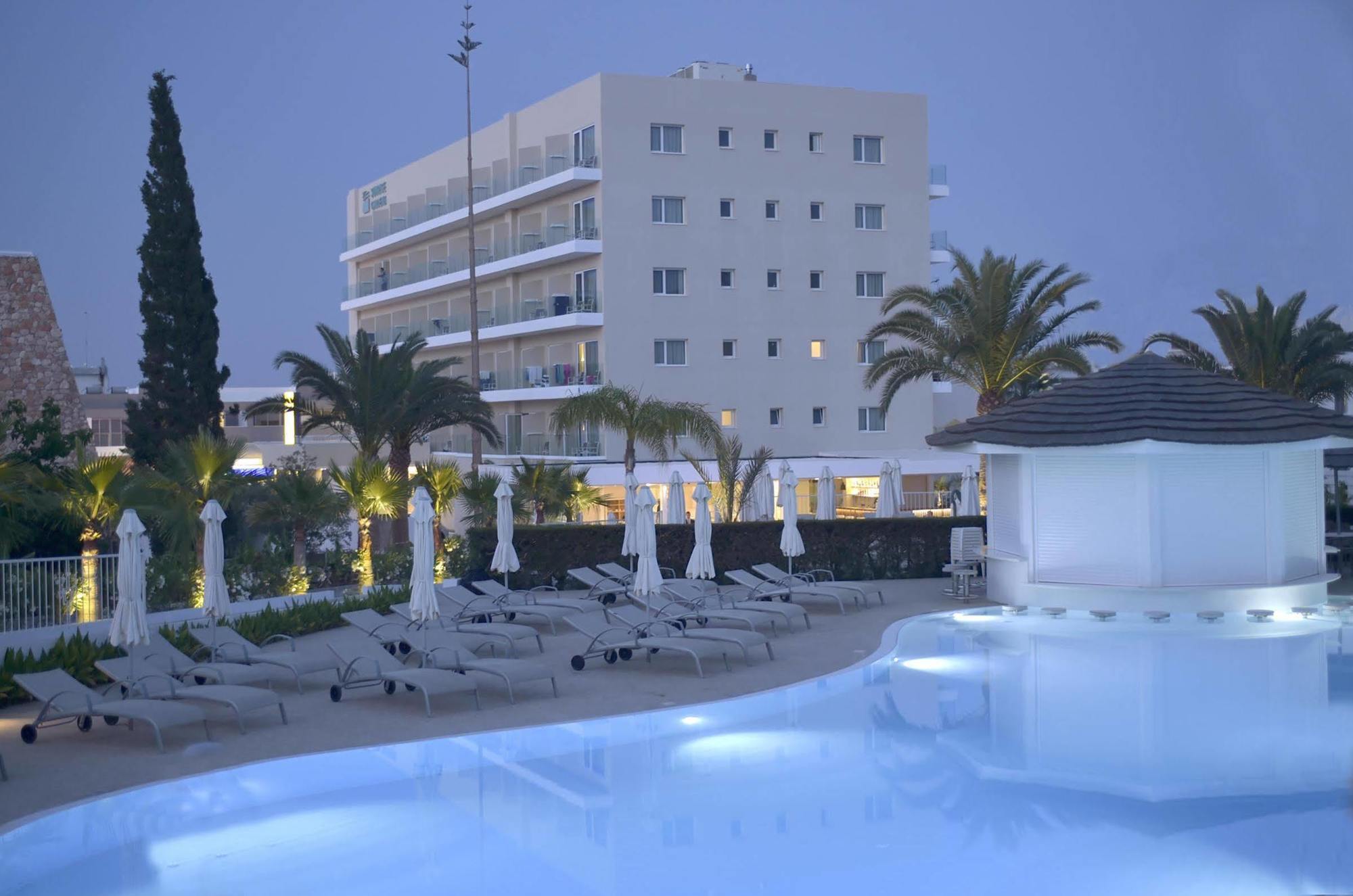 Sunrise Gardens Aparthotel Protaras Exterior photo